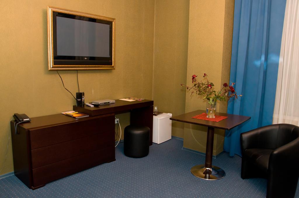 Platinum Hotel Zaporizhia Εξωτερικό φωτογραφία