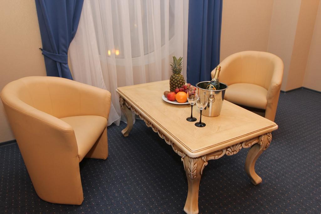 Platinum Hotel Zaporizhia Εξωτερικό φωτογραφία