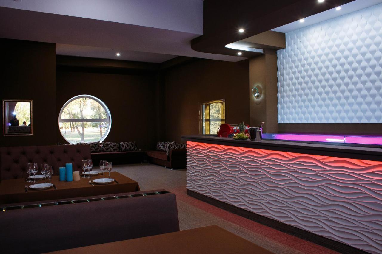 Platinum Hotel Zaporizhia Εξωτερικό φωτογραφία